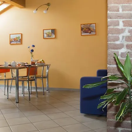 Casa Conto Bed & Breakfast San Giusto Canavese